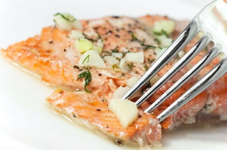 Filetes de salmón para la dieta favorita del día de las proteínas